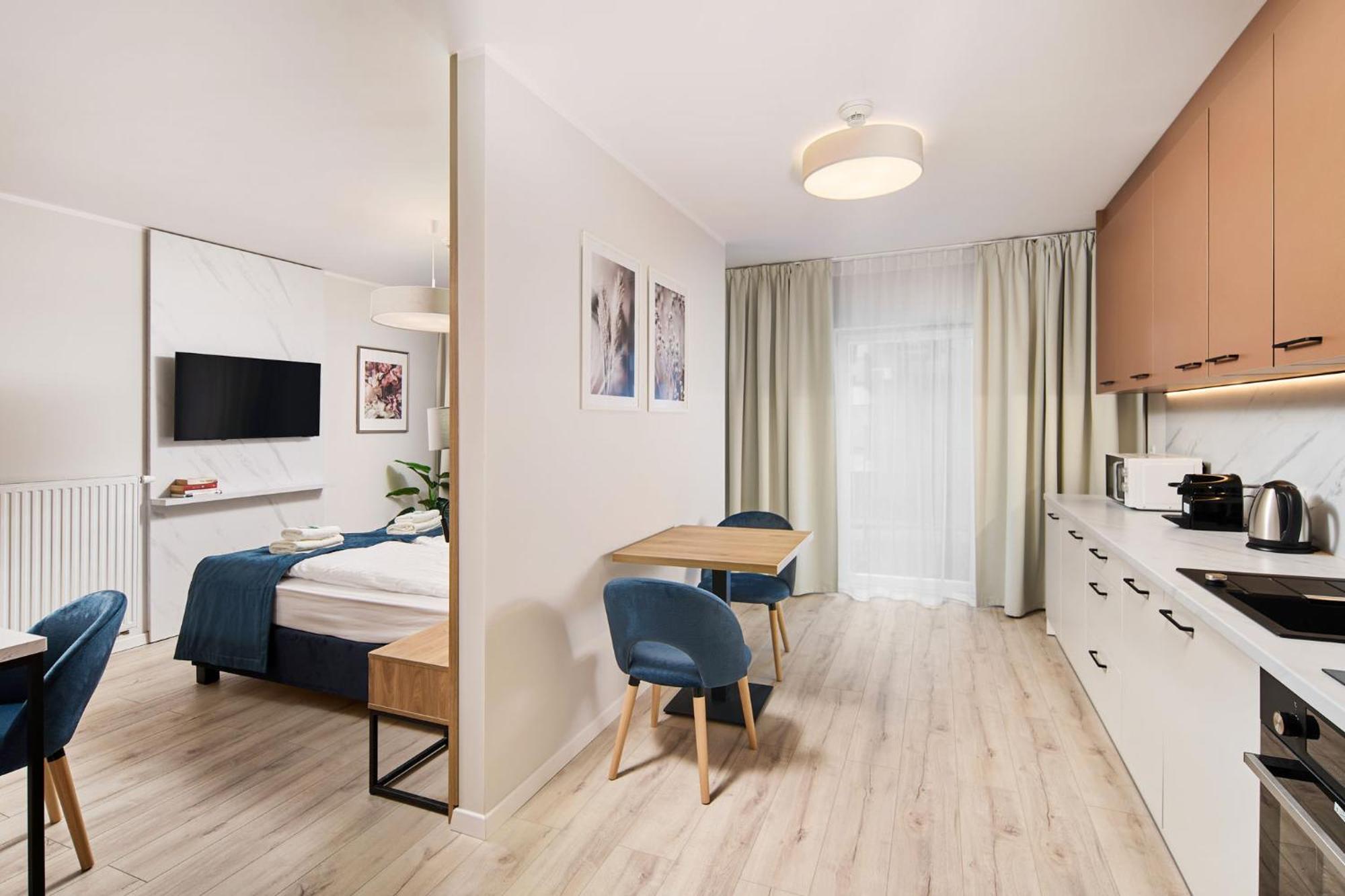 Symphony City Square Aparthotel Breslau Exterior foto