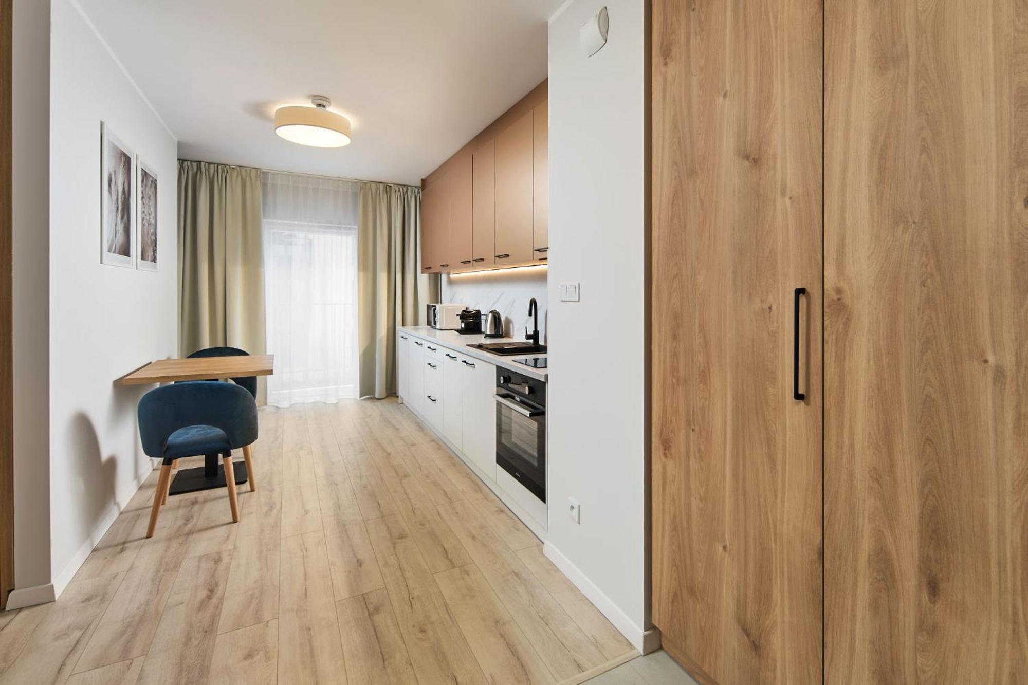 Symphony City Square Aparthotel Breslau Exterior foto